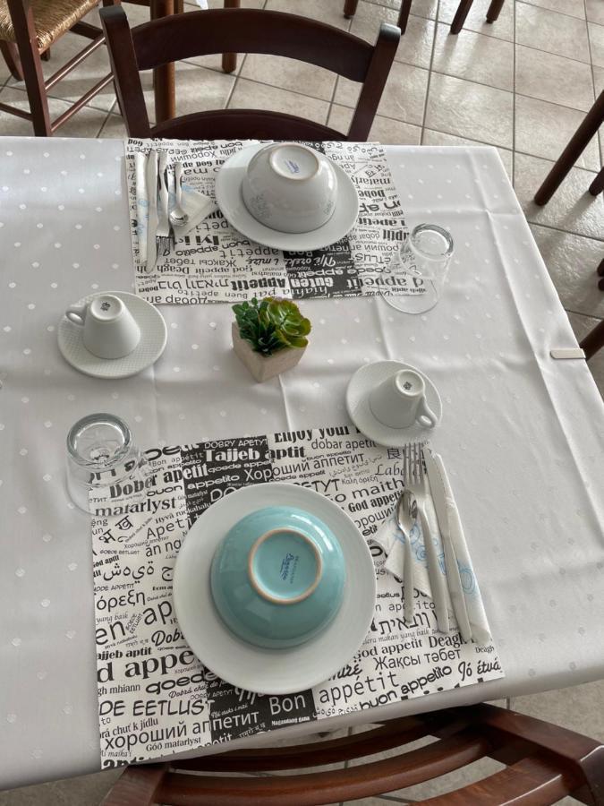 Casa Azzurra Camere Serravalle Sesia Экстерьер фото