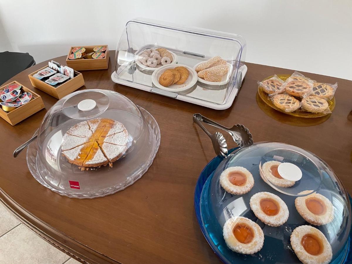 Casa Azzurra Camere Serravalle Sesia Экстерьер фото